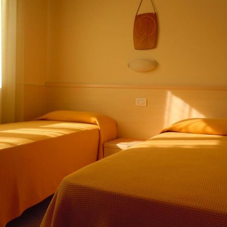 Villa Adria Lignano Sabbiadoro Kültér fotó
